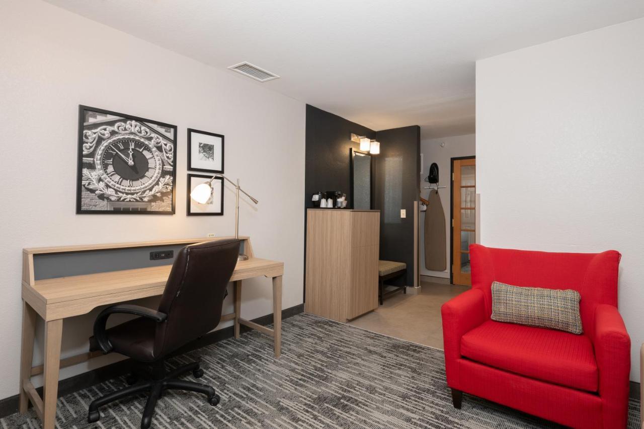 Country Inn & Suites By Radisson, Bloomington-Normal Airport, Il エクステリア 写真