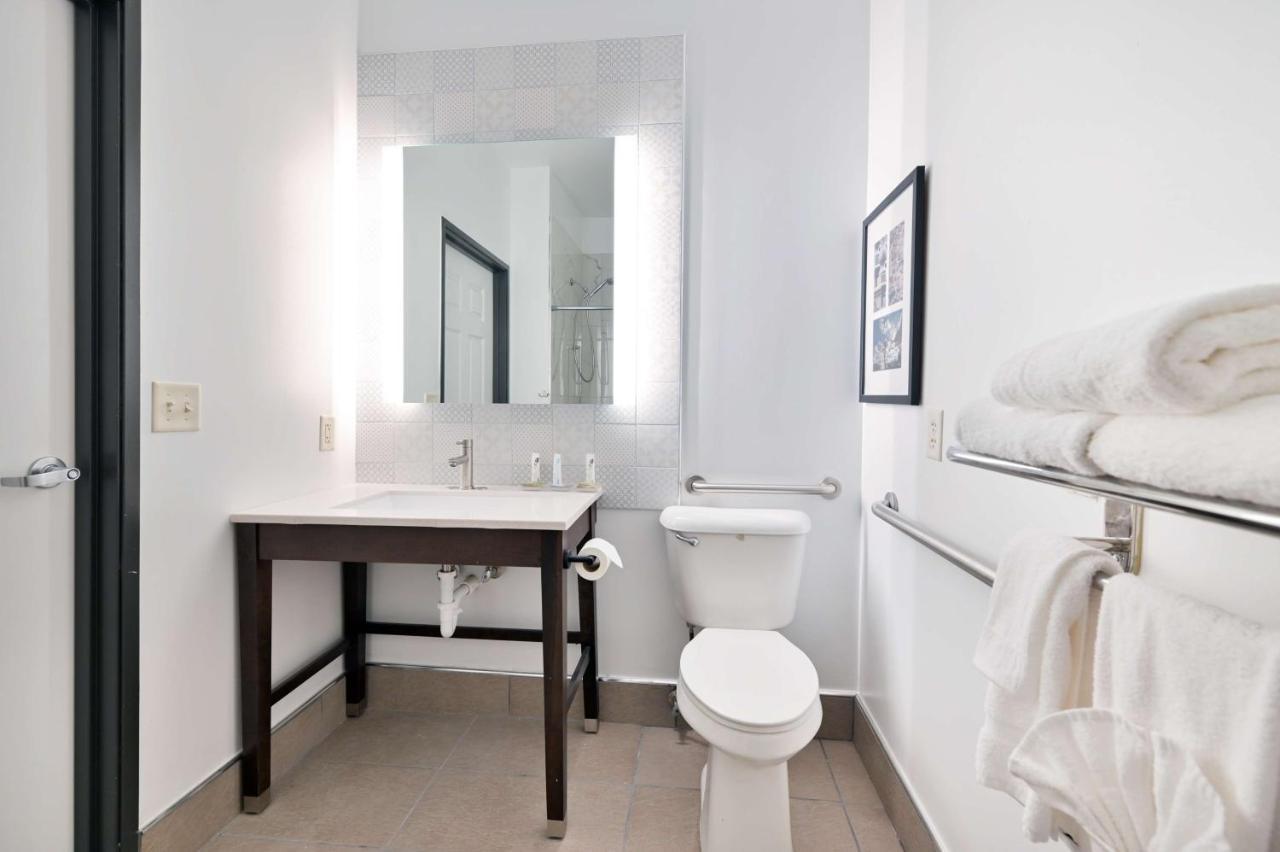 Country Inn & Suites By Radisson, Bloomington-Normal Airport, Il エクステリア 写真
