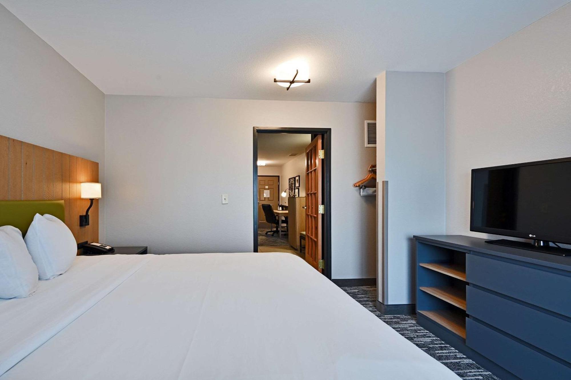 Country Inn & Suites By Radisson, Bloomington-Normal Airport, Il エクステリア 写真