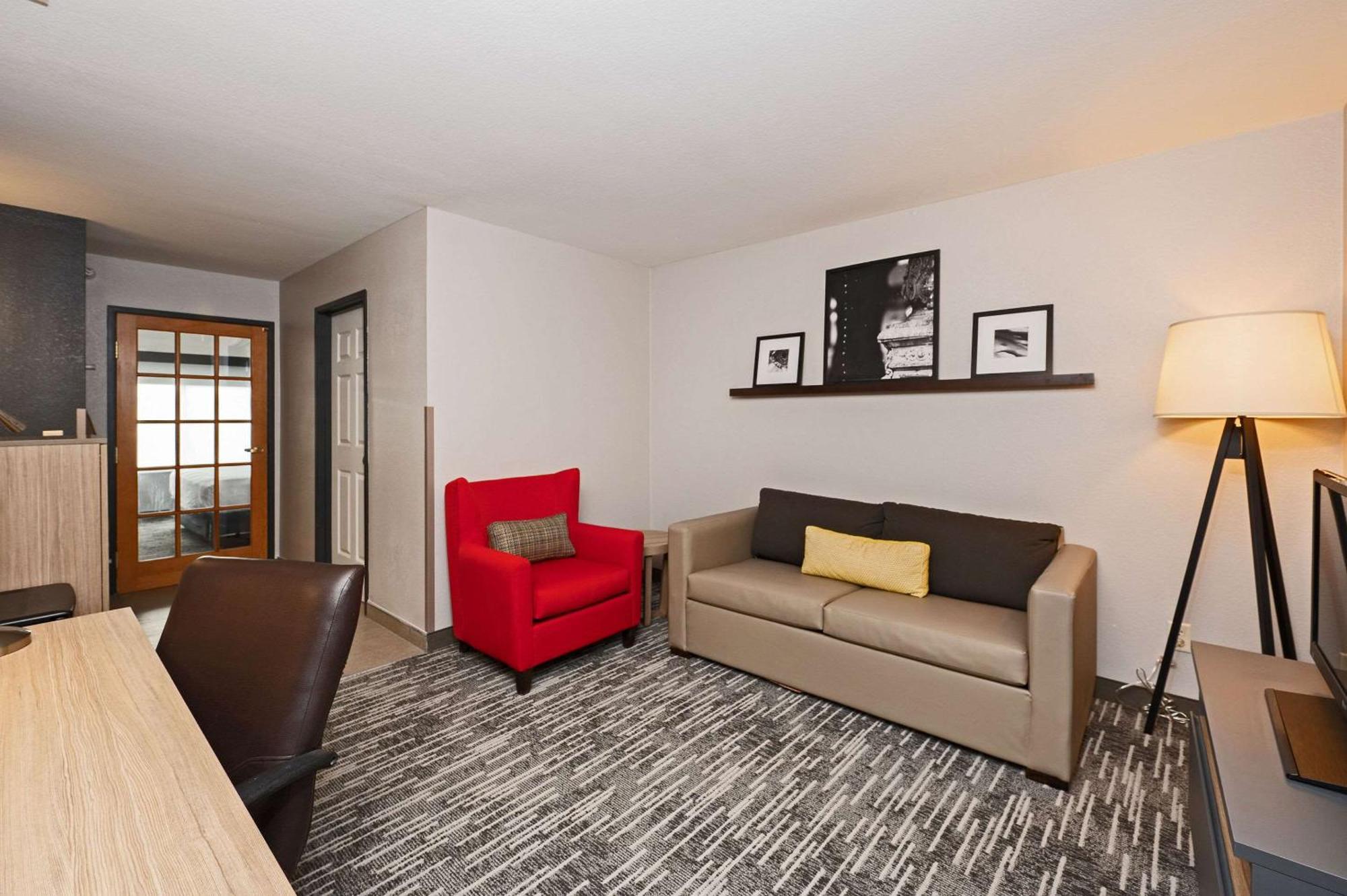 Country Inn & Suites By Radisson, Bloomington-Normal Airport, Il エクステリア 写真